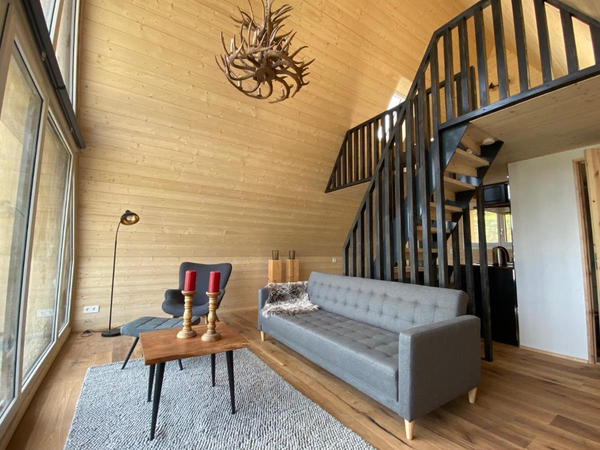 Hengifosslodge Tiny Houses エイイルススタジル エクステリア 写真
