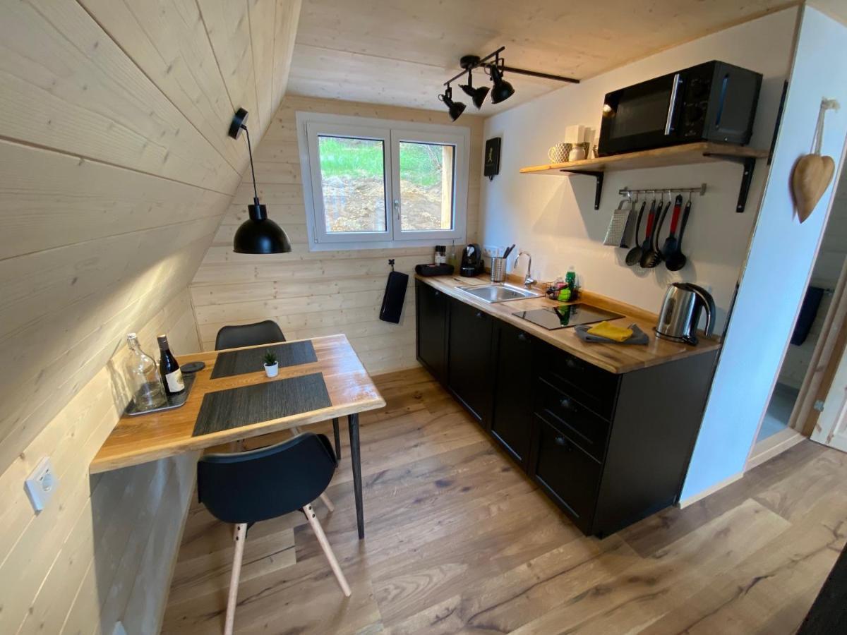 Hengifosslodge Tiny Houses エイイルススタジル エクステリア 写真